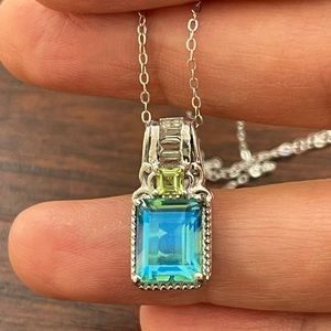Solid sterling silver blue green lab topaz pendant & chain